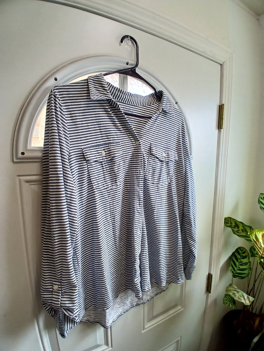 Croft & Barrow Button Down Top Size XL
